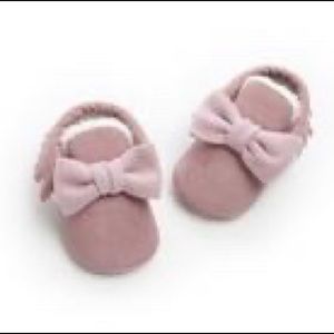 Blush Pink Fuzzy Slipper Moccasins w/ Bow